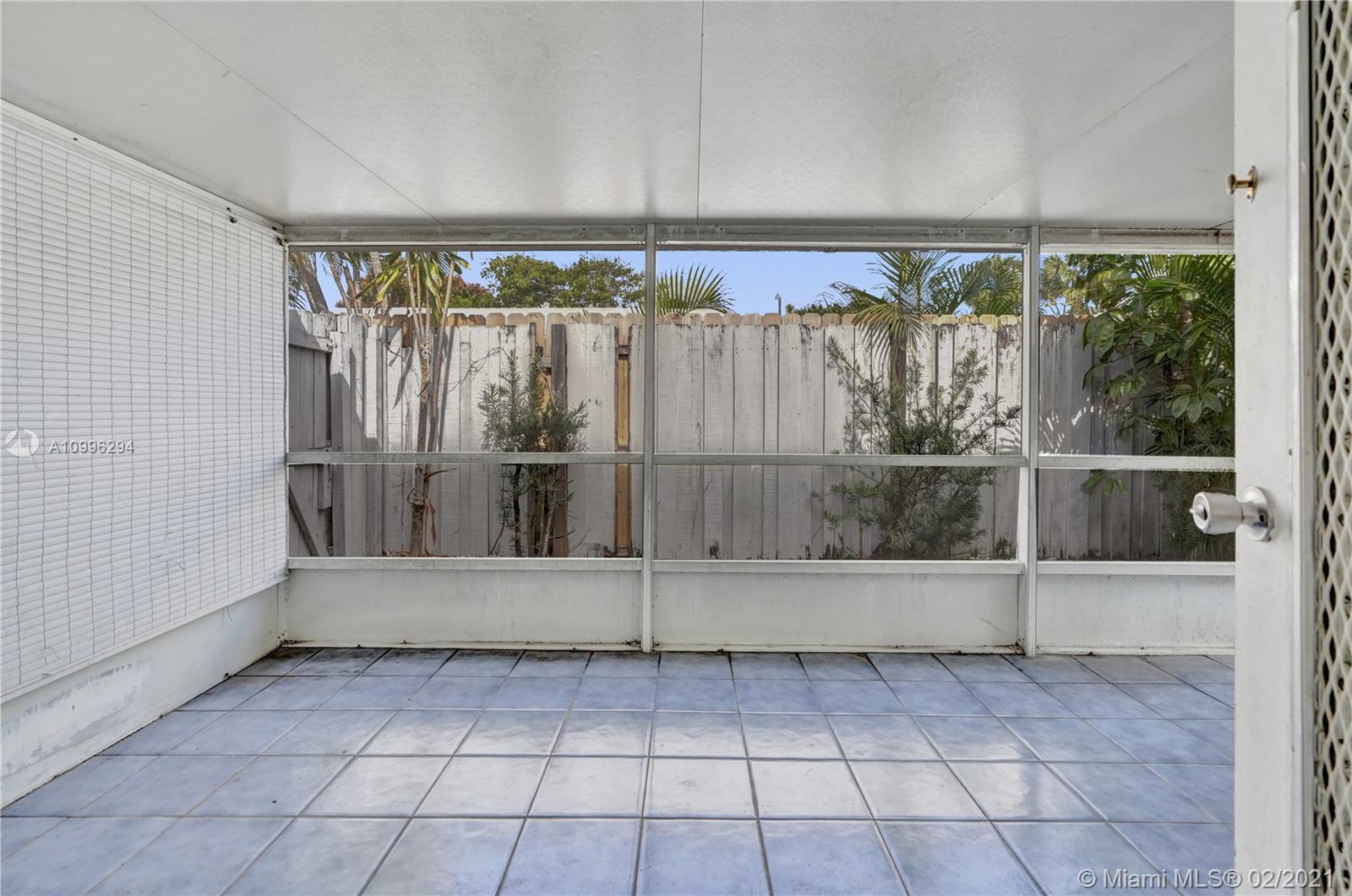 See details / 2832 sq. ft. $ 2021-02-08 0 Photo