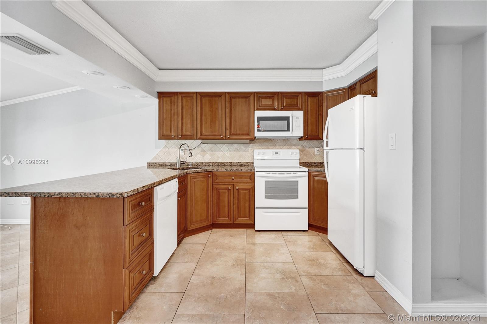 See details / 2832 sq. ft. $ 2021-02-08 0 Photo
