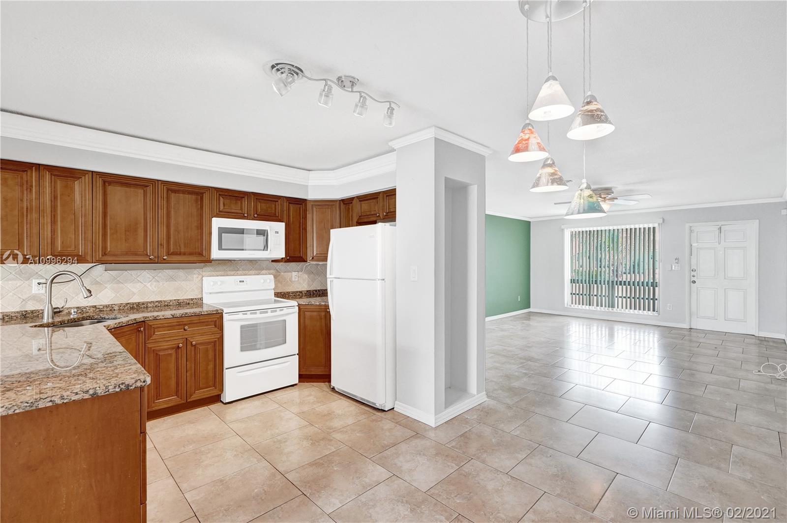 See details / 2832 sq. ft. $ 2021-02-08 0 Photo
