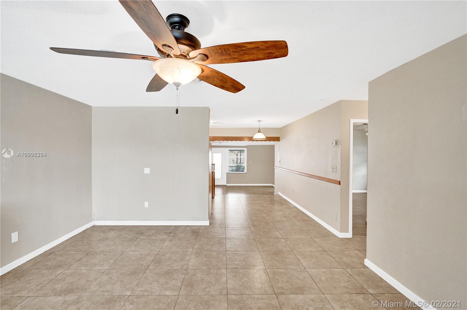 See details / 2832 sq. ft. $ 2021-02-08 0 Photo