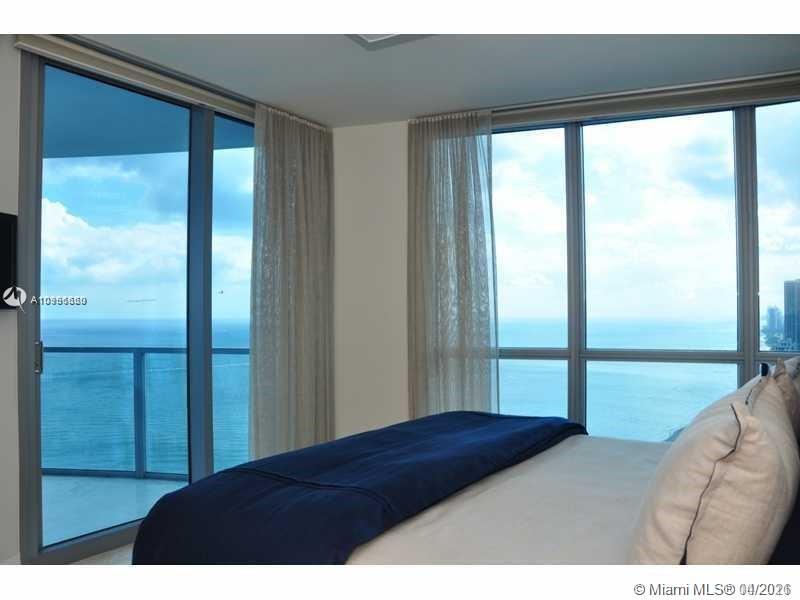Photo of 3101 Ocean Dr #1808, Hollywood, Florida, 33019 -