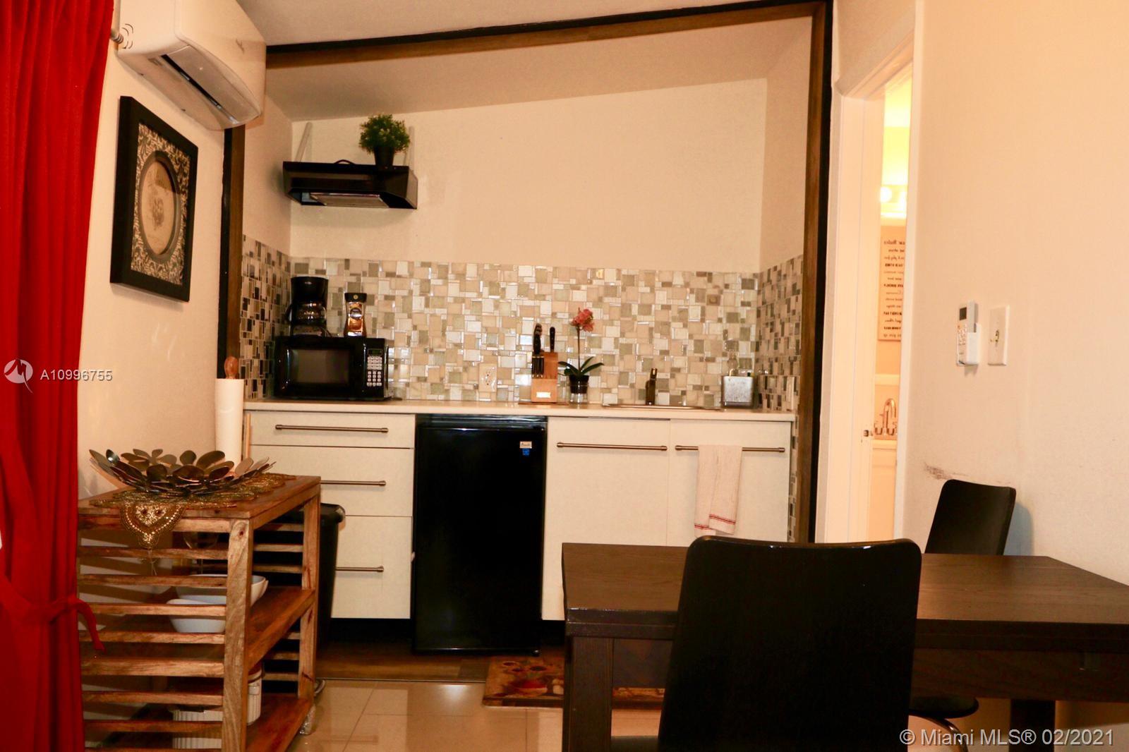 See details / 1370 sq. ft. $ 2021-02-09 0 Photo