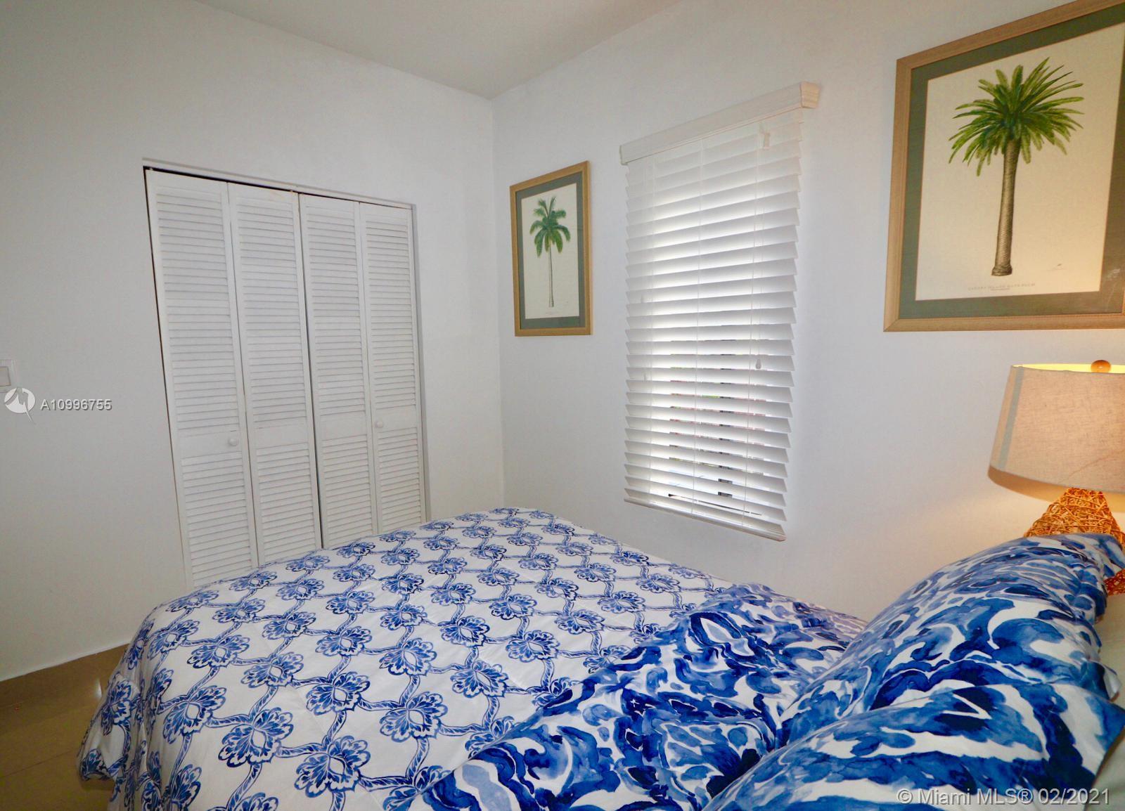 See details / 1370 sq. ft. $ 2021-02-09 0 Photo