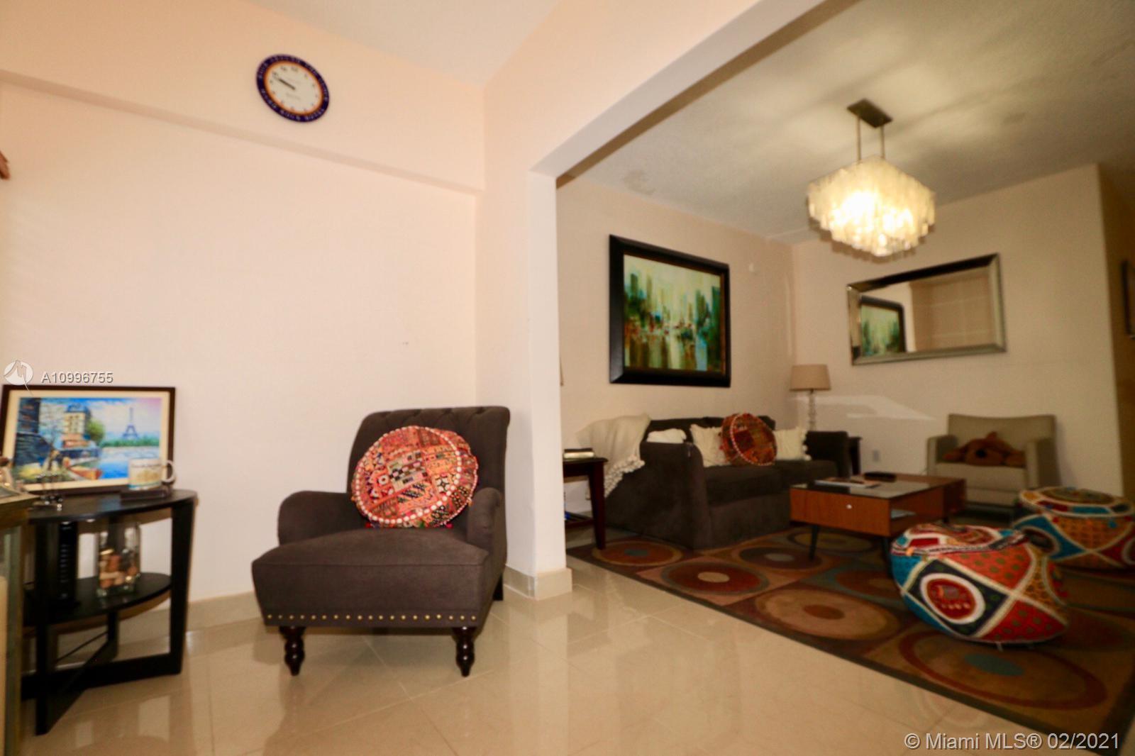 See details / 1370 sq. ft. $ 2021-02-09 0 Photo