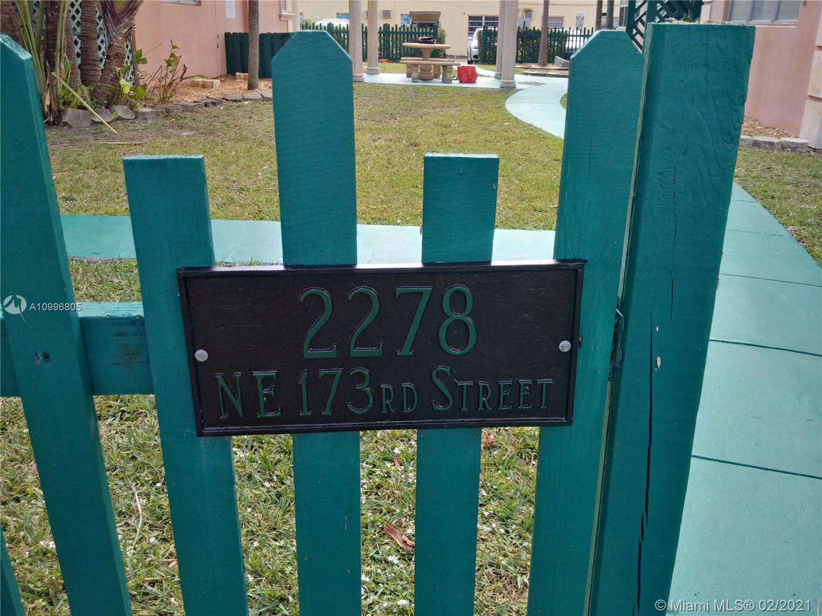 See details / 5176 sq. ft. $ 2021-02-09 0 Photo