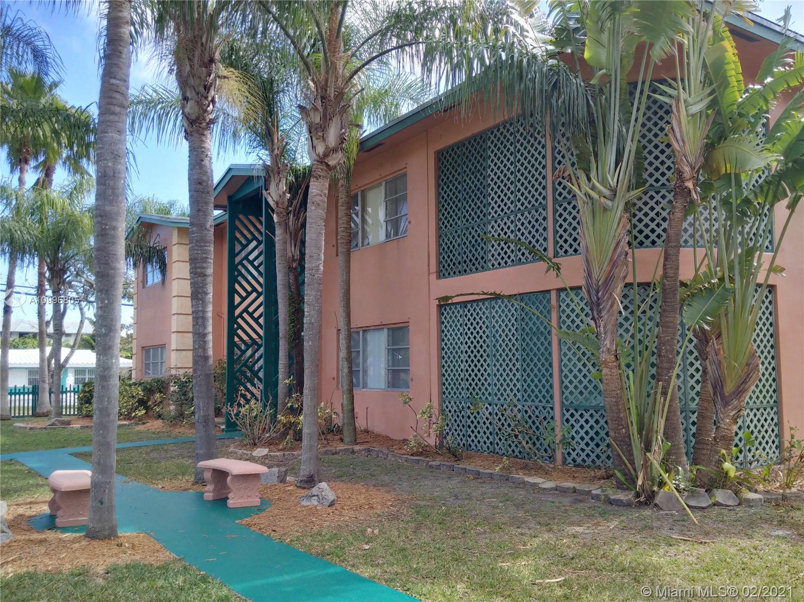 See details / 5176 sq. ft. $ 2021-02-09 0 Photo