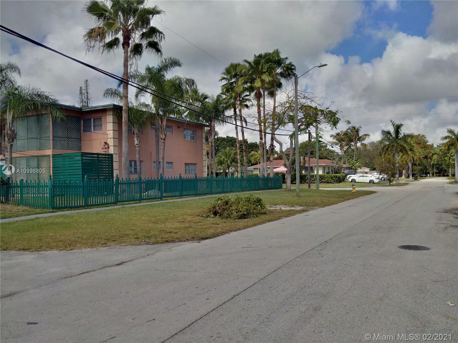 See details / 5176 sq. ft. $ 2021-02-09 0 Photo