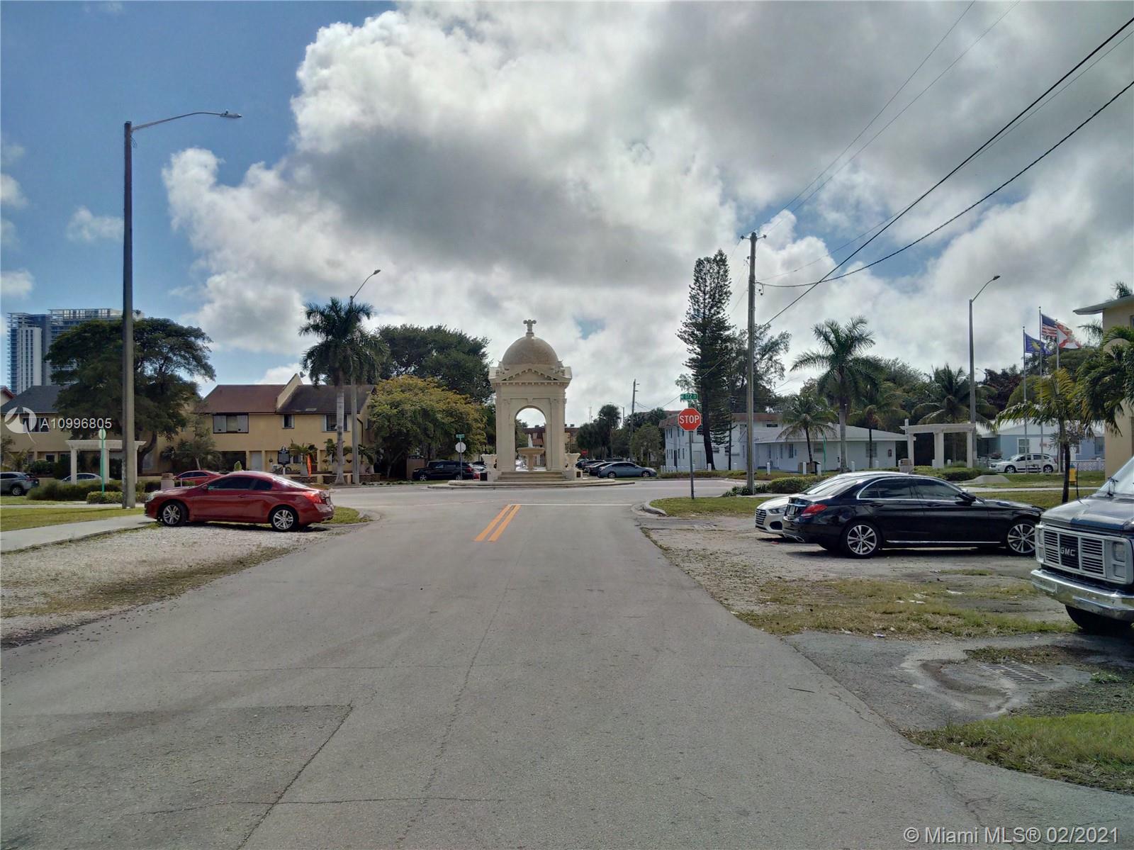 See details / 5176 sq. ft. $ 2021-02-09 0 Photo