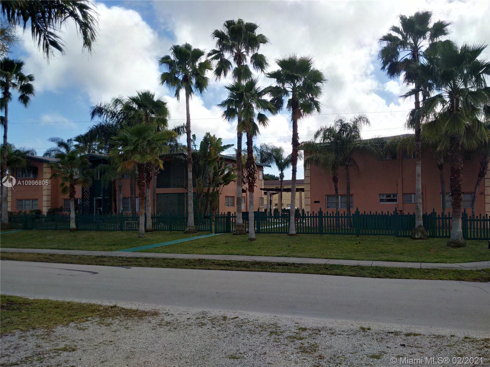 See details / 5176 sq. ft. $ 2021-02-09 0 Photo