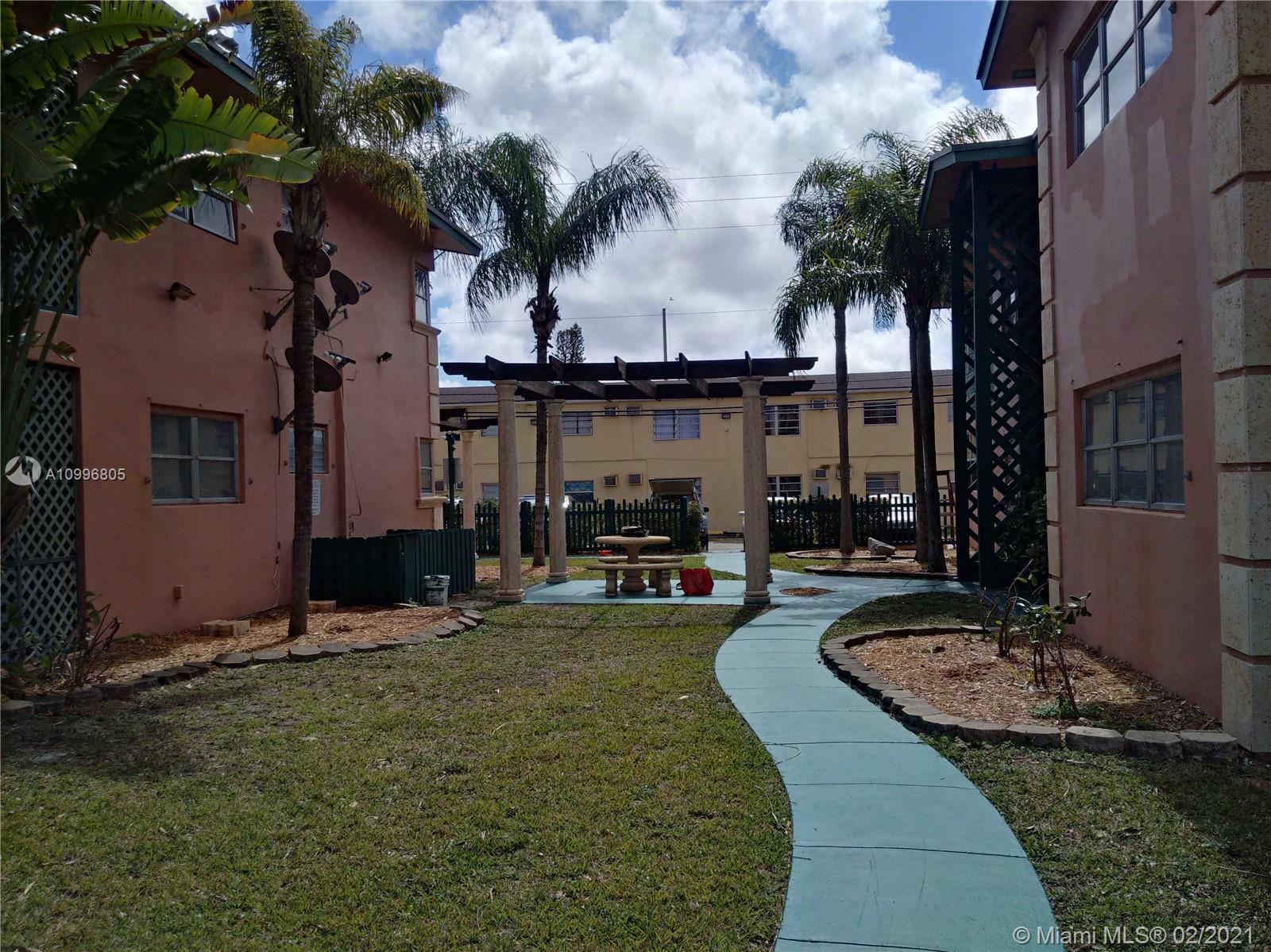 See details / 5176 sq. ft. $ 2021-02-09 0 Photo