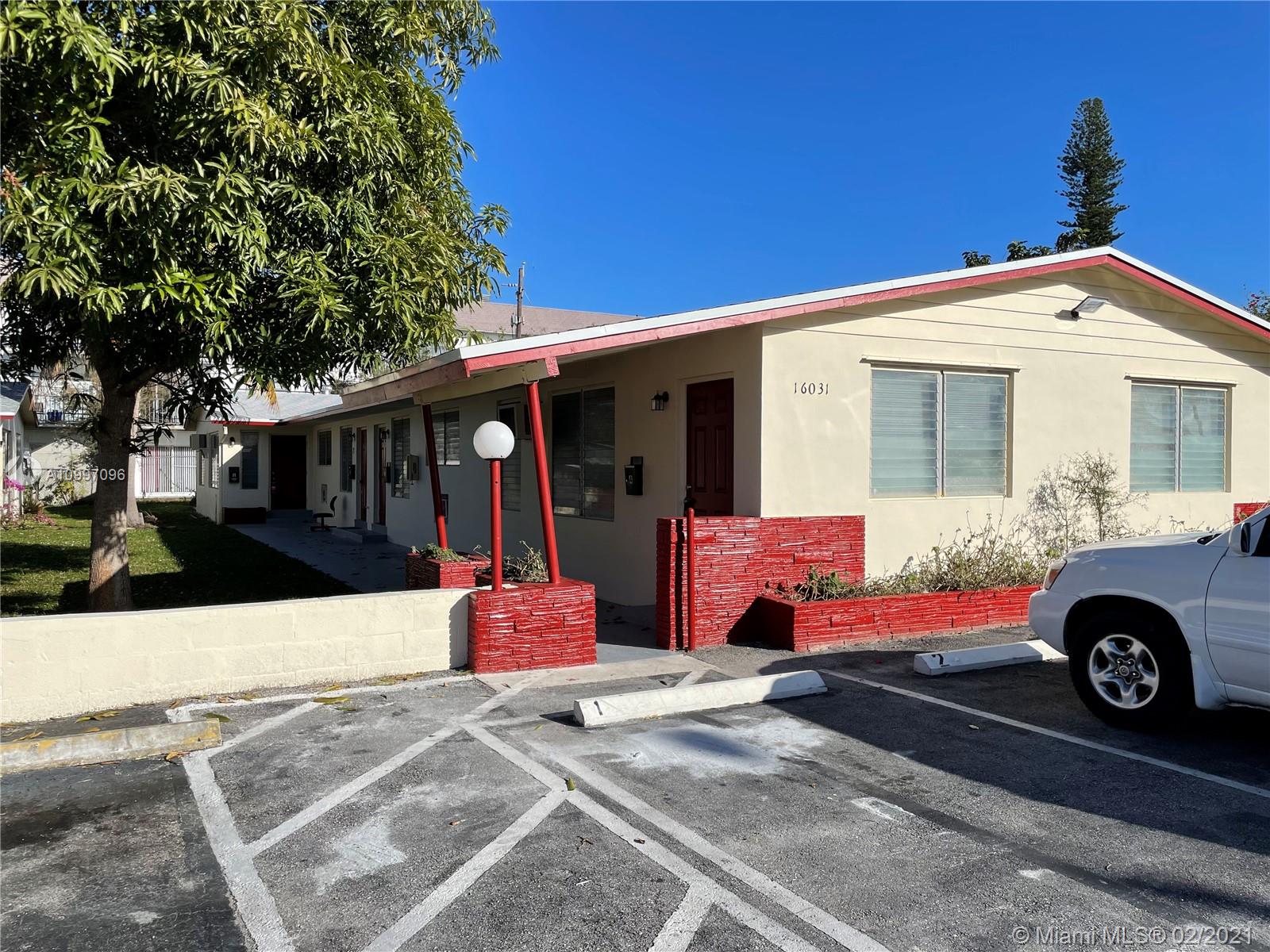 See details / 5676 sq. ft. $ 2021-03-01 0 Photo