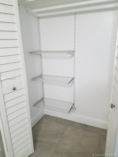 See details / 1560 sq. ft. $ 2021-05-22 0 Photo