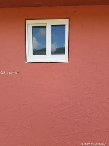 See details / 1560 sq. ft. $ 2021-05-22 0 Photo