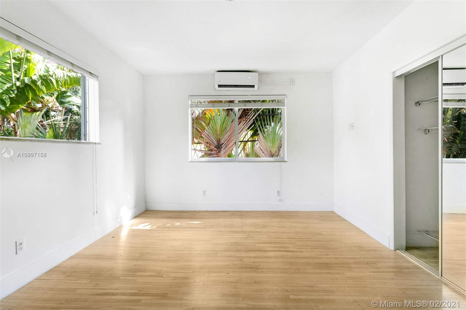 See details / 4092 sq. ft. $ 2021-04-23 0 Photo