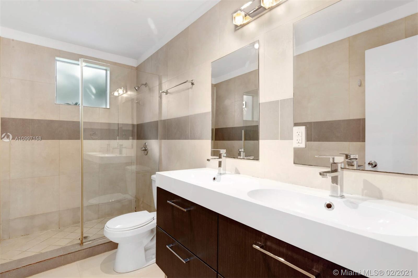 See details / 4092 sq. ft. $ 2021-04-23 0 Photo