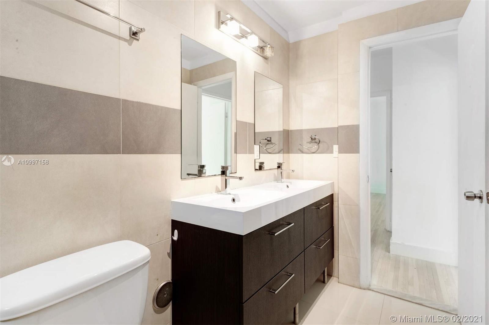 See details / 4092 sq. ft. $ 2021-04-23 0 Photo