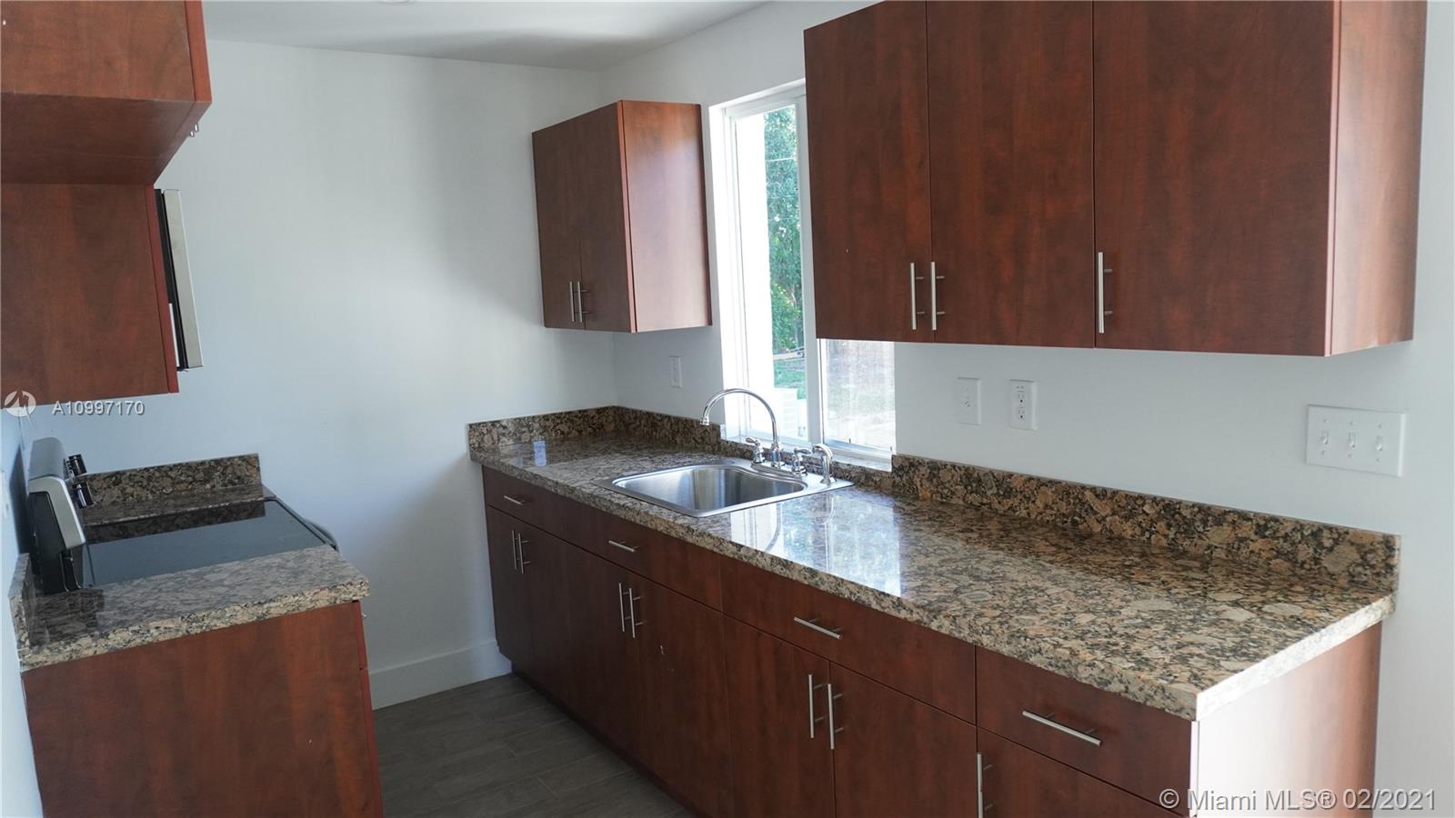 See details / 1324 sq. ft. $ 2021-02-10 0 Photo