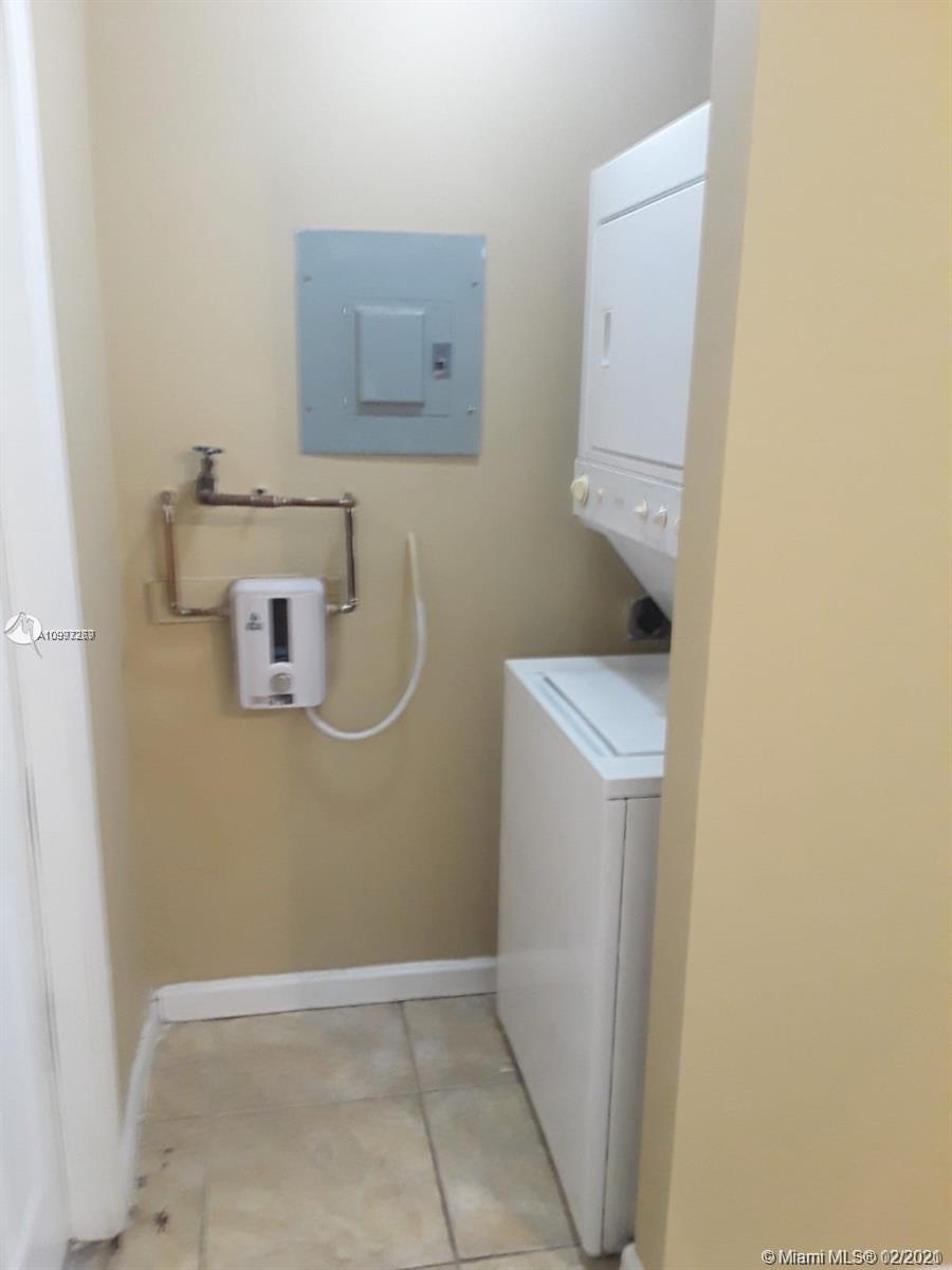 See details / 2266 sq. ft. $ 2021-02-10 0 Photo