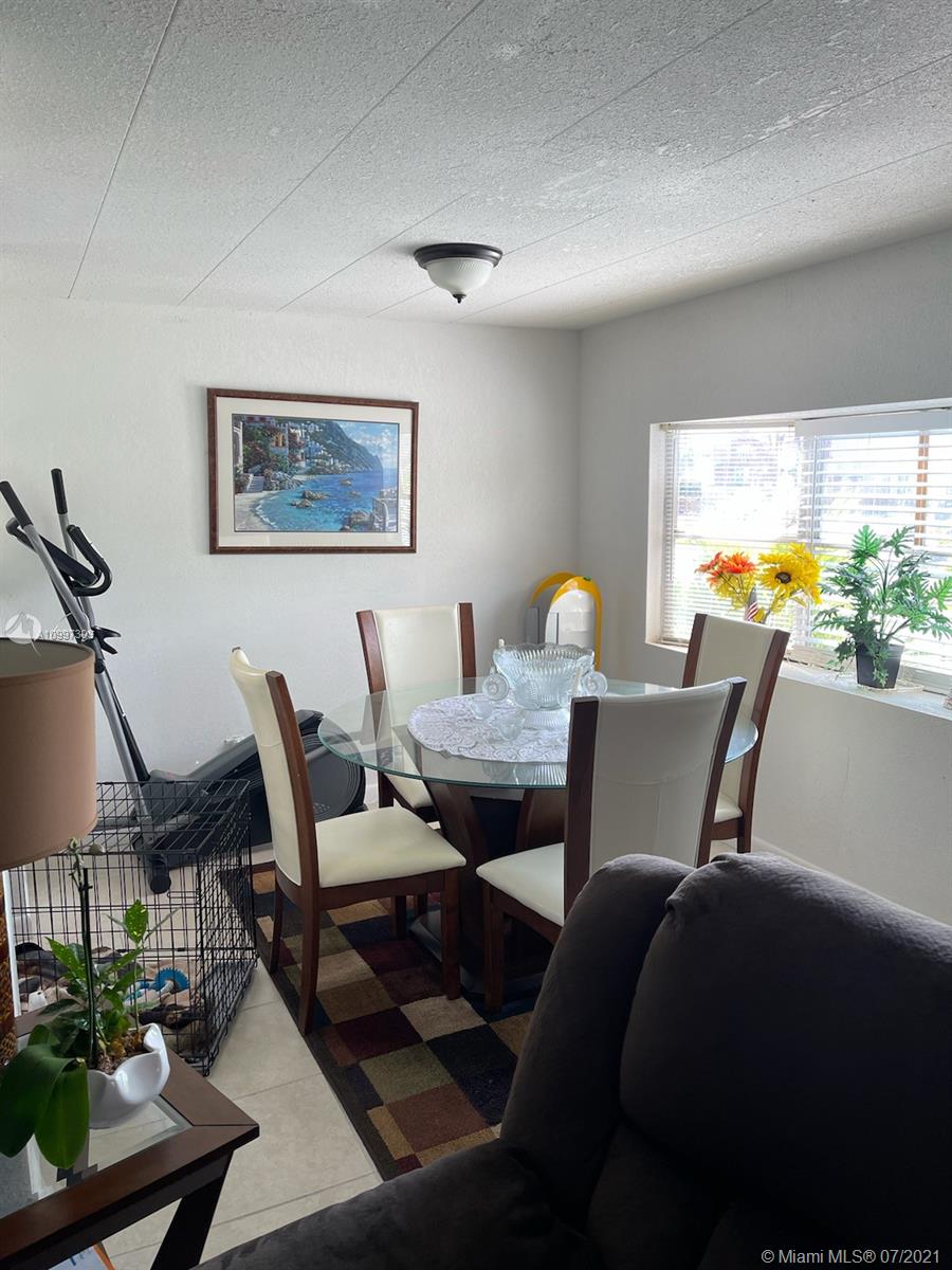 See details 2 / 2 0 sq. ft. $ 2021-02-10 0 Photo