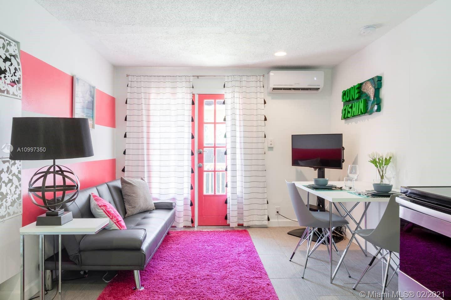 See details / 1368 sq. ft. $ 2021-02-10 0 Photo