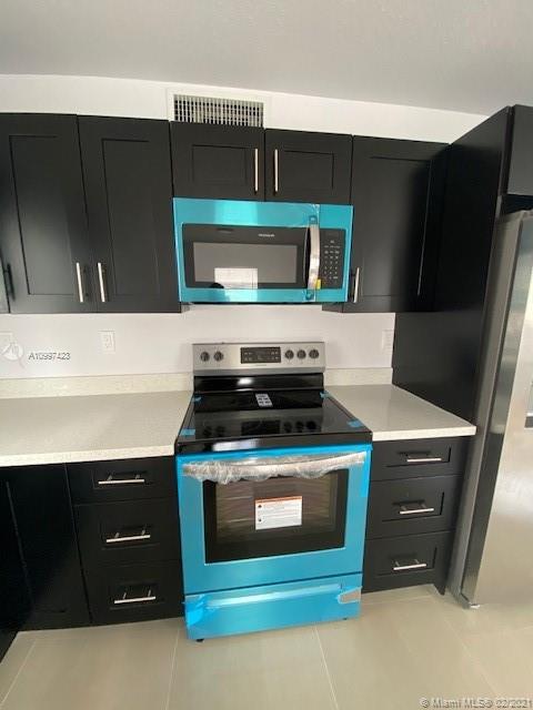 See details / 0 sq. ft. $ 2021-02-10 0 Photo