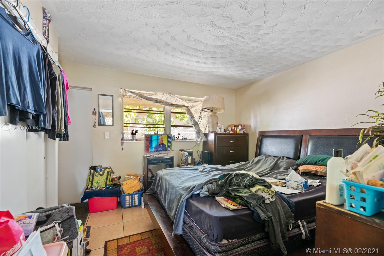 See details 1-6 / sq. ft. $ 2021-02-10 0 Photo
