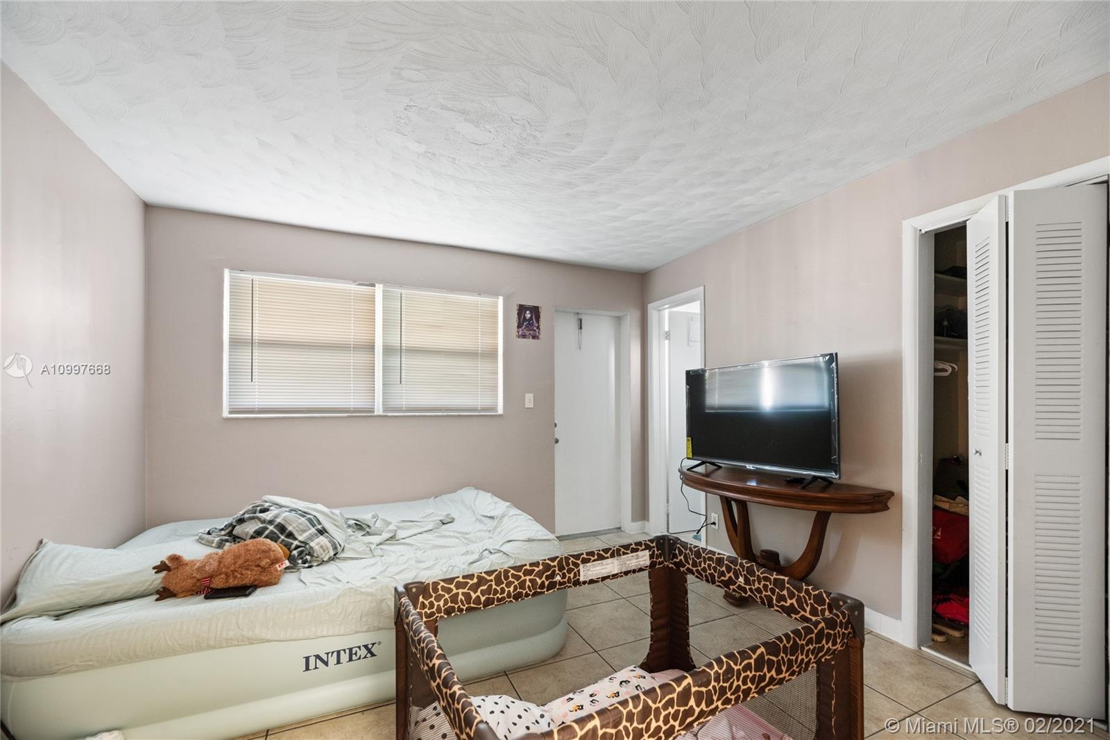 See details 1-6 / sq. ft. $ 2021-02-10 0 Photo