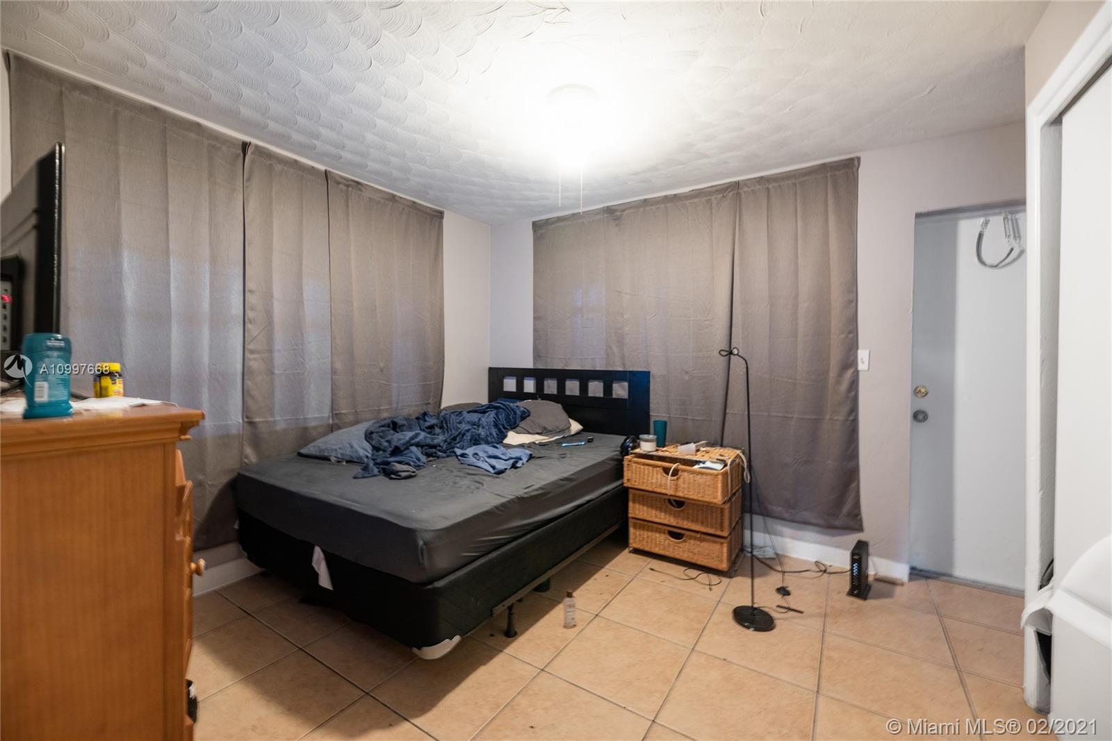See details 1-6 / sq. ft. $ 2021-02-10 0 Photo