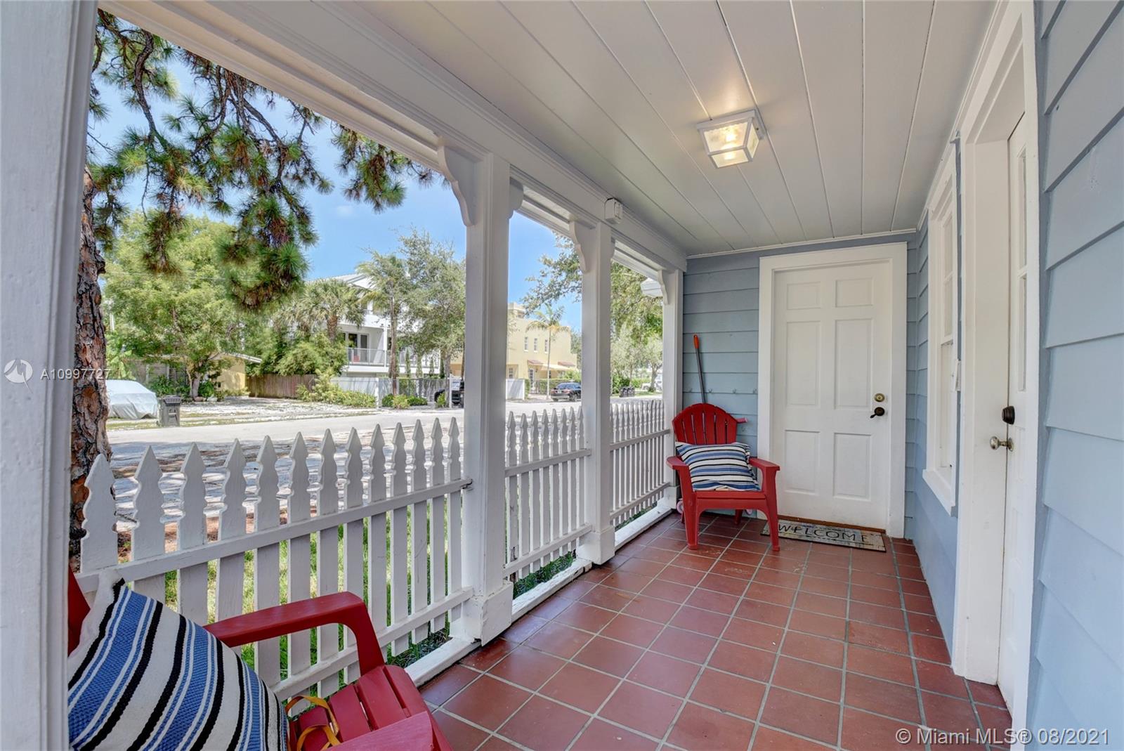 See details / 2500 sq. ft. $ 2021-02-11 0 Photo