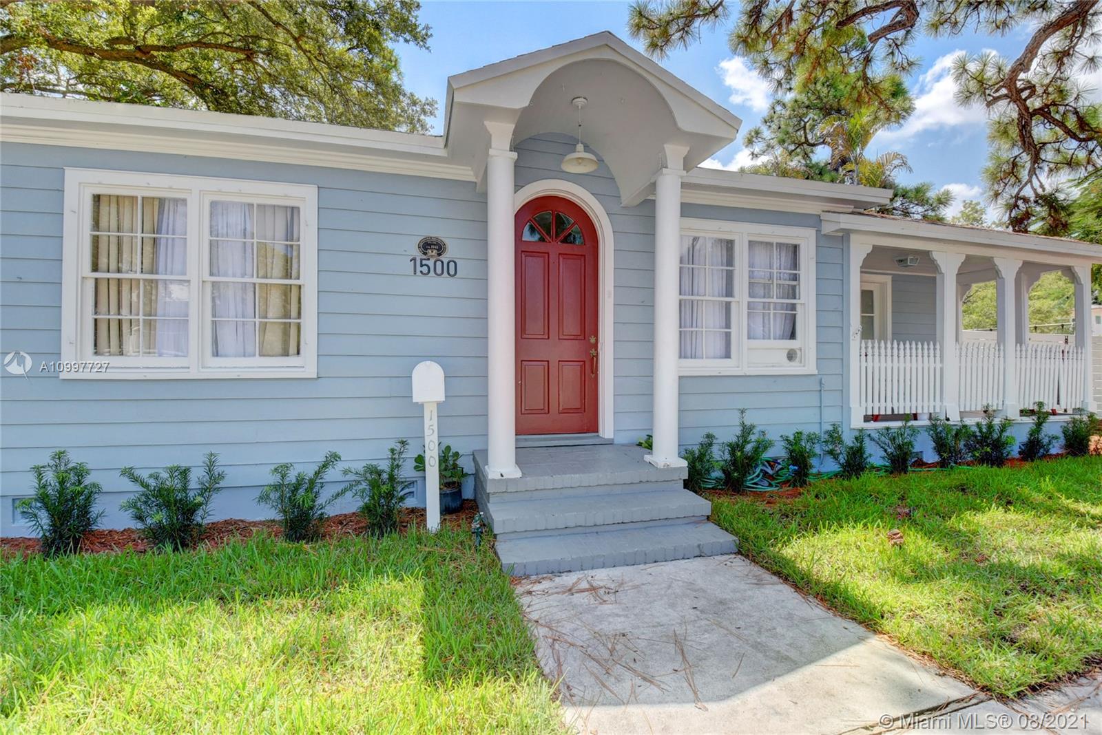 See details / 2500 sq. ft. $ 2021-02-11 0 Photo