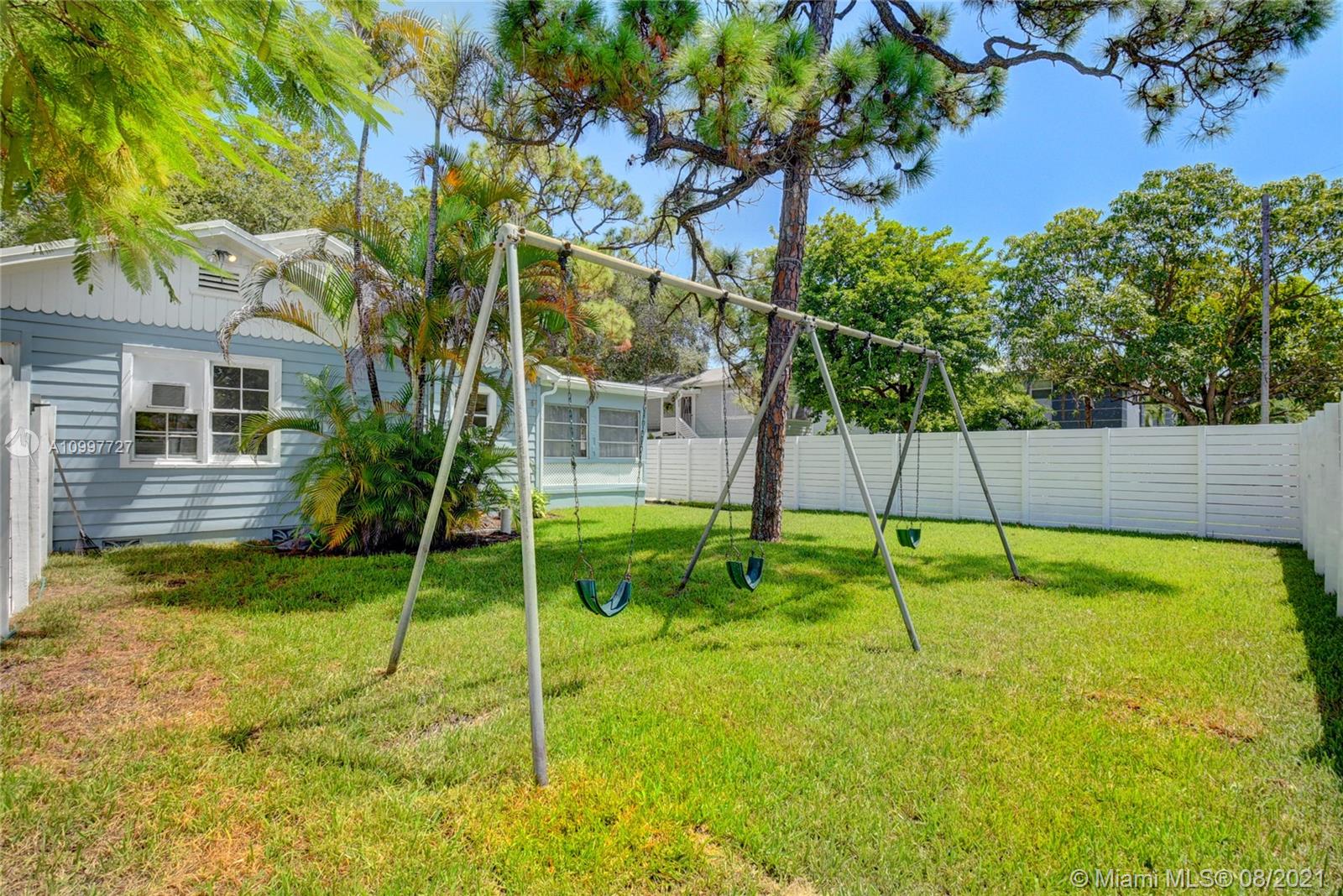 See details / 2500 sq. ft. $ 2021-02-11 0 Photo