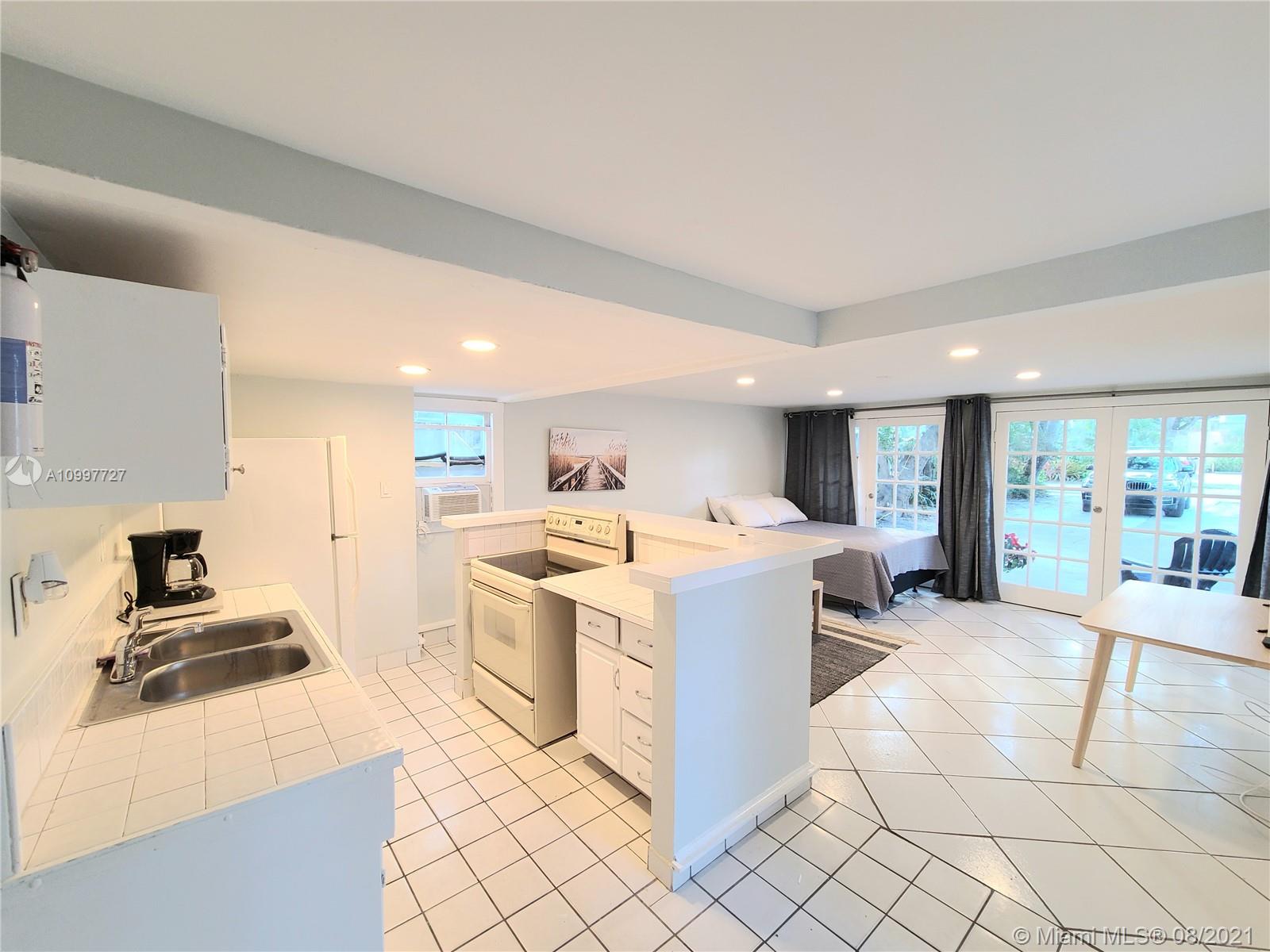 See details / 2500 sq. ft. $ 2021-02-11 0 Photo
