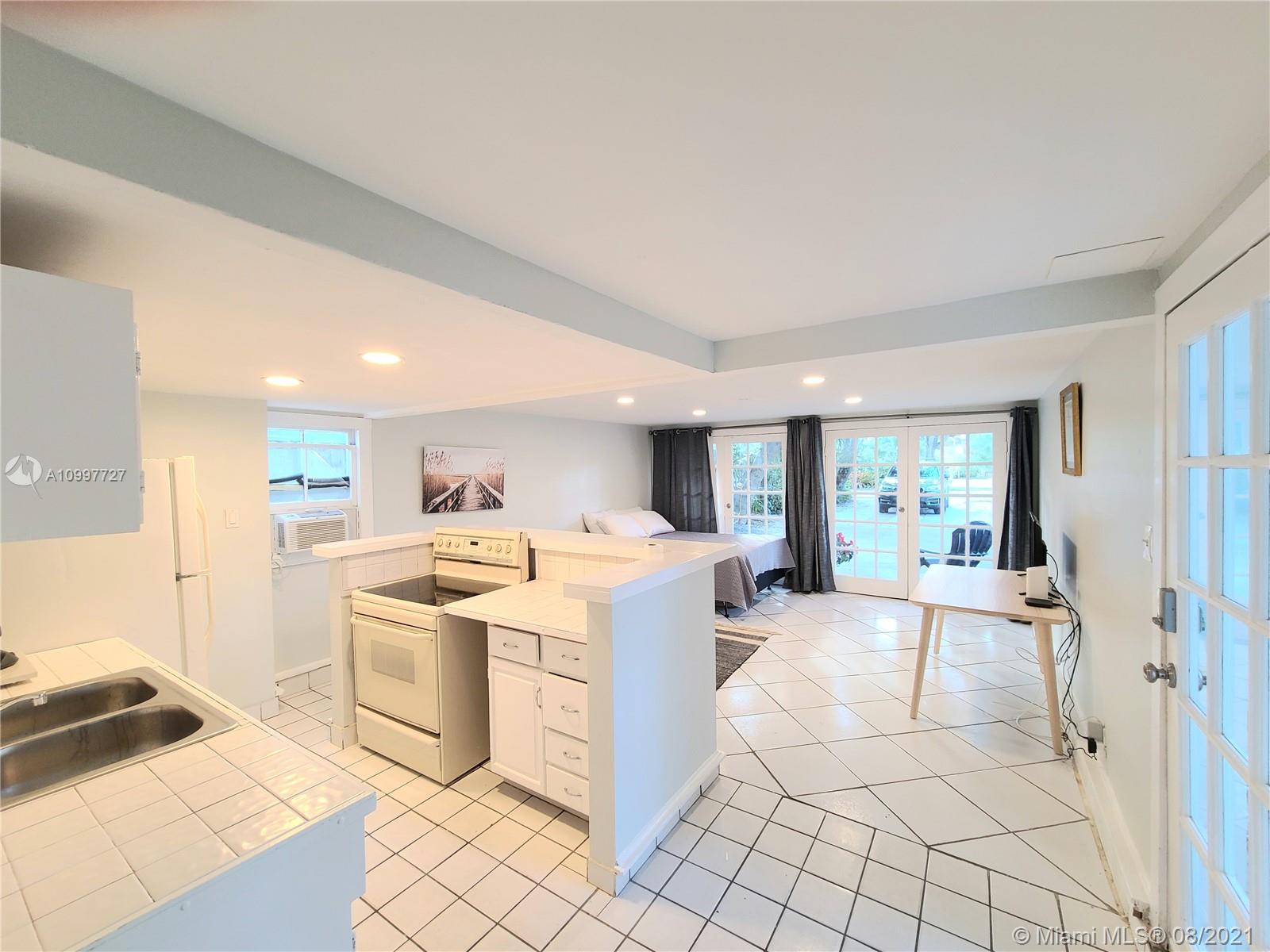 See details / 2500 sq. ft. $ 2021-02-11 0 Photo