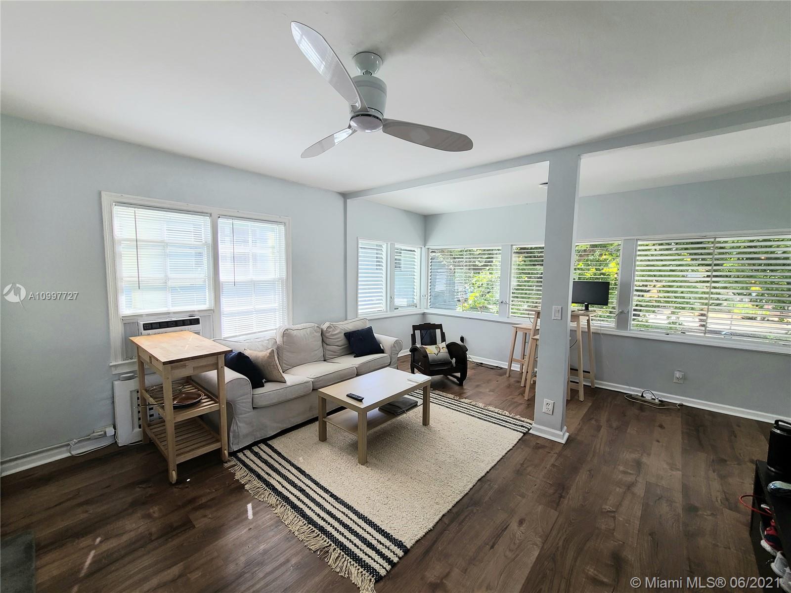 See details / 2500 sq. ft. $ 2021-02-11 0 Photo