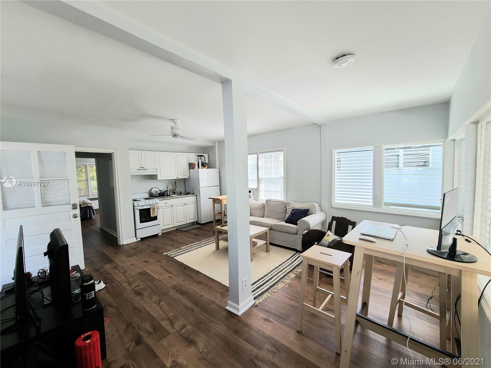 See details / 2500 sq. ft. $ 2021-02-11 0 Photo