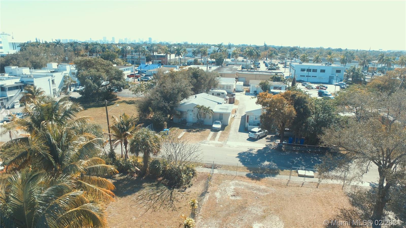 See details / 2549 sq. ft. $ 2021-02-11 0 Photo