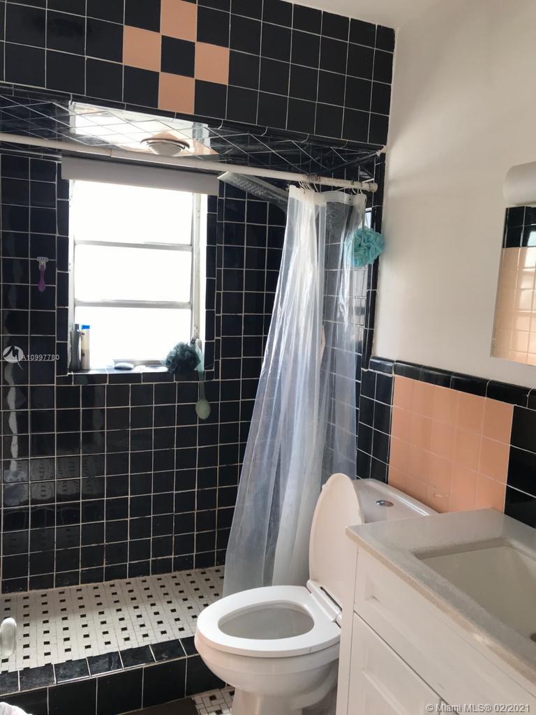 See details / 2549 sq. ft. $ 2021-02-11 0 Photo