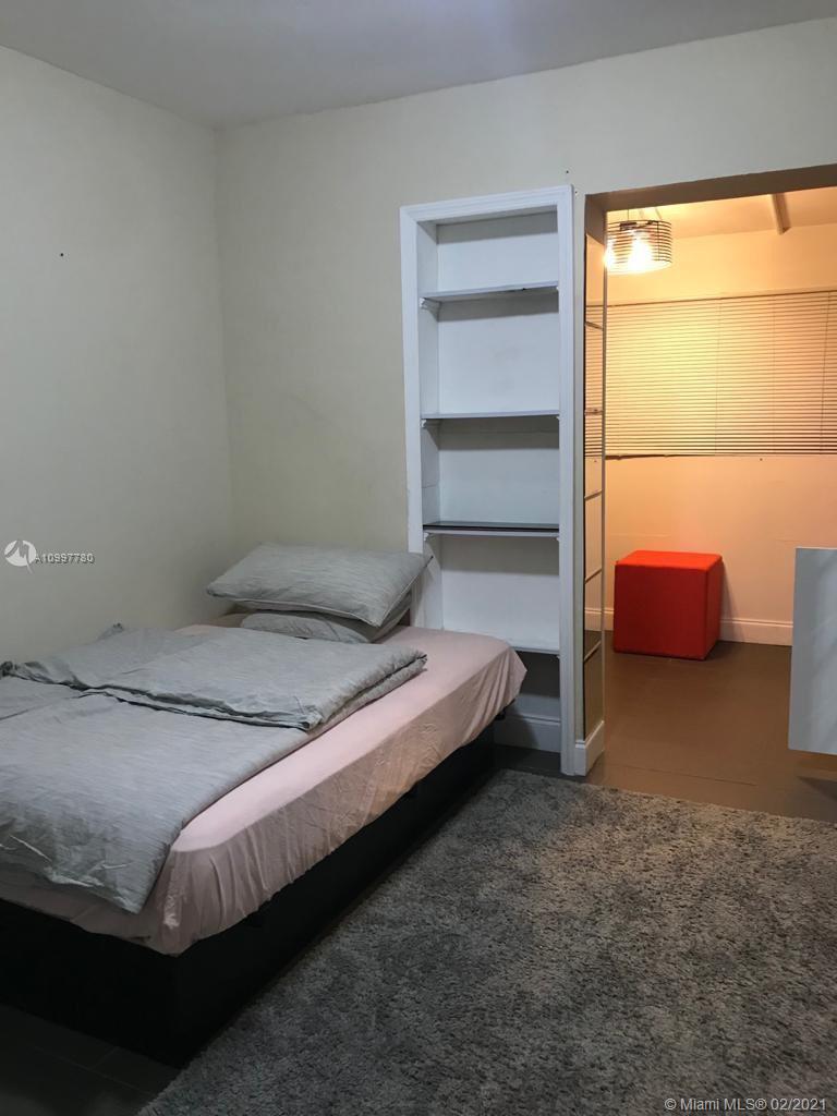 See details / 2549 sq. ft. $ 2021-02-11 0 Photo