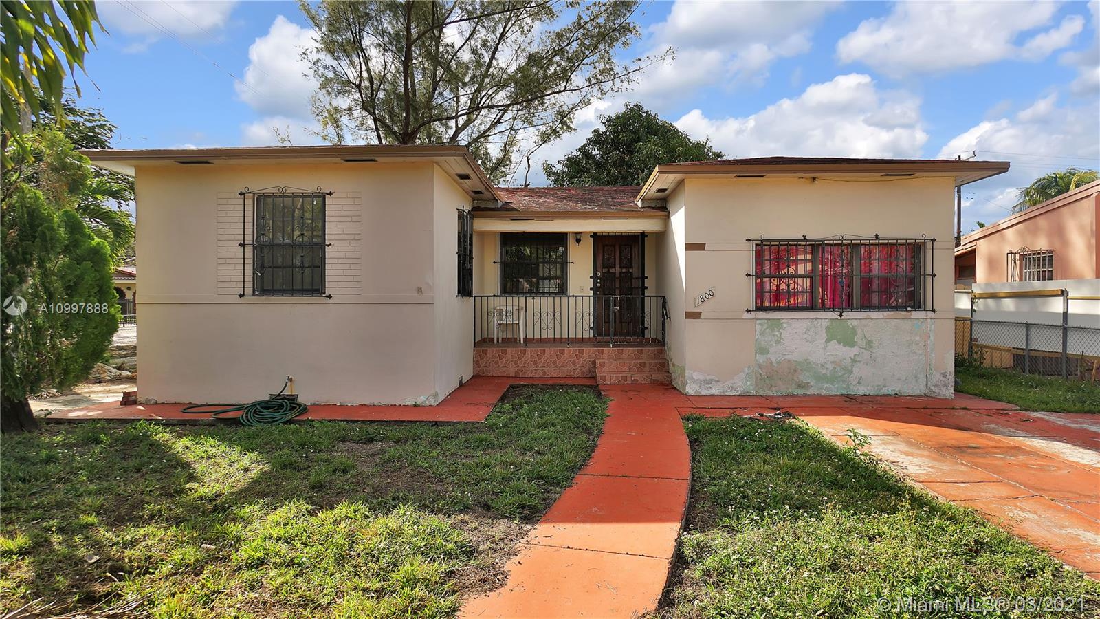See details / 1895 sq. ft. $ 2021-02-11 0 Photo