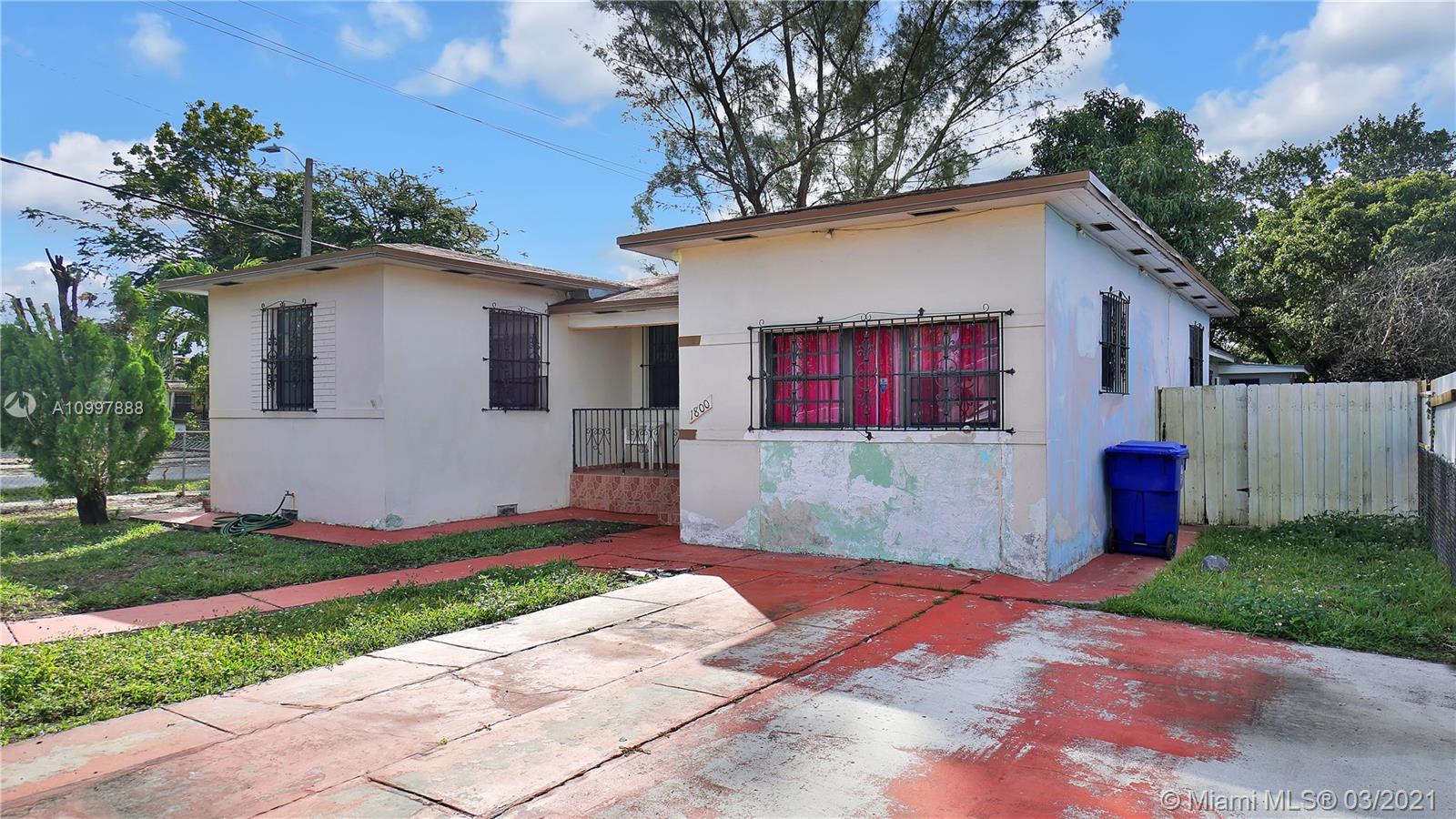 See details / 1895 sq. ft. $ 2021-02-11 0 Photo