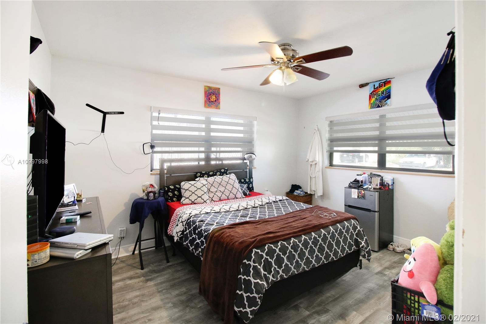 See details / 1415 sq. ft. $ 2021-02-11 0 Photo