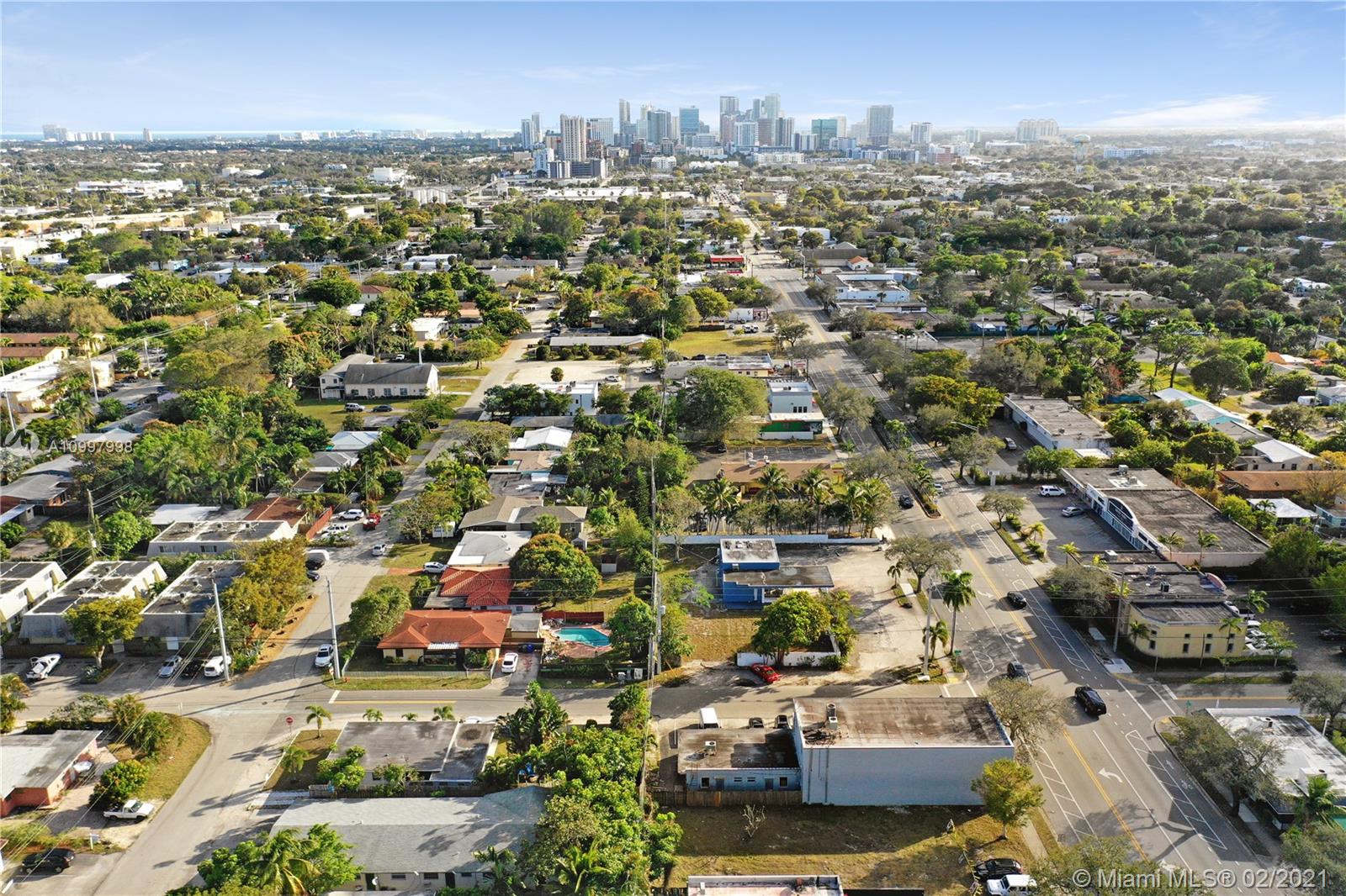 See details / 1415 sq. ft. $ 2021-02-11 0 Photo