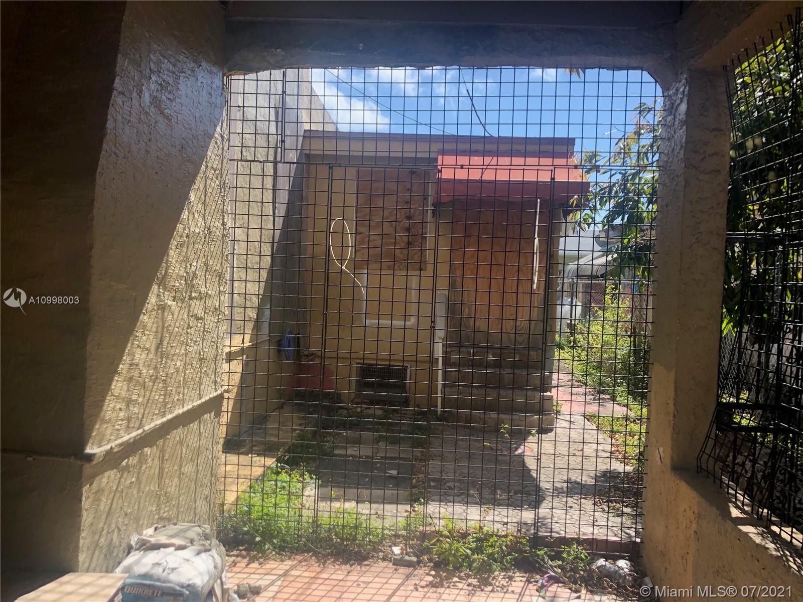 See details / 1631 sq. ft. $ 2021-03-04 0 Photo