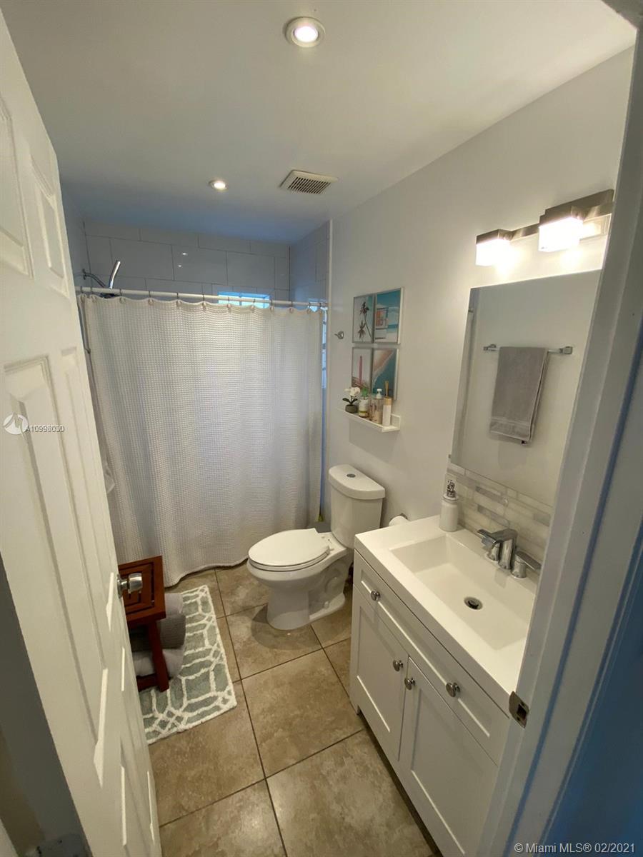 See details / 2515 sq. ft. $ 2021-03-22 0 Photo