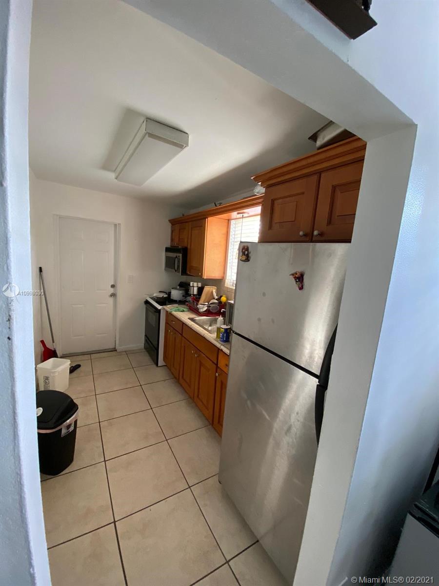 See details / 2515 sq. ft. $ 2021-03-22 0 Photo