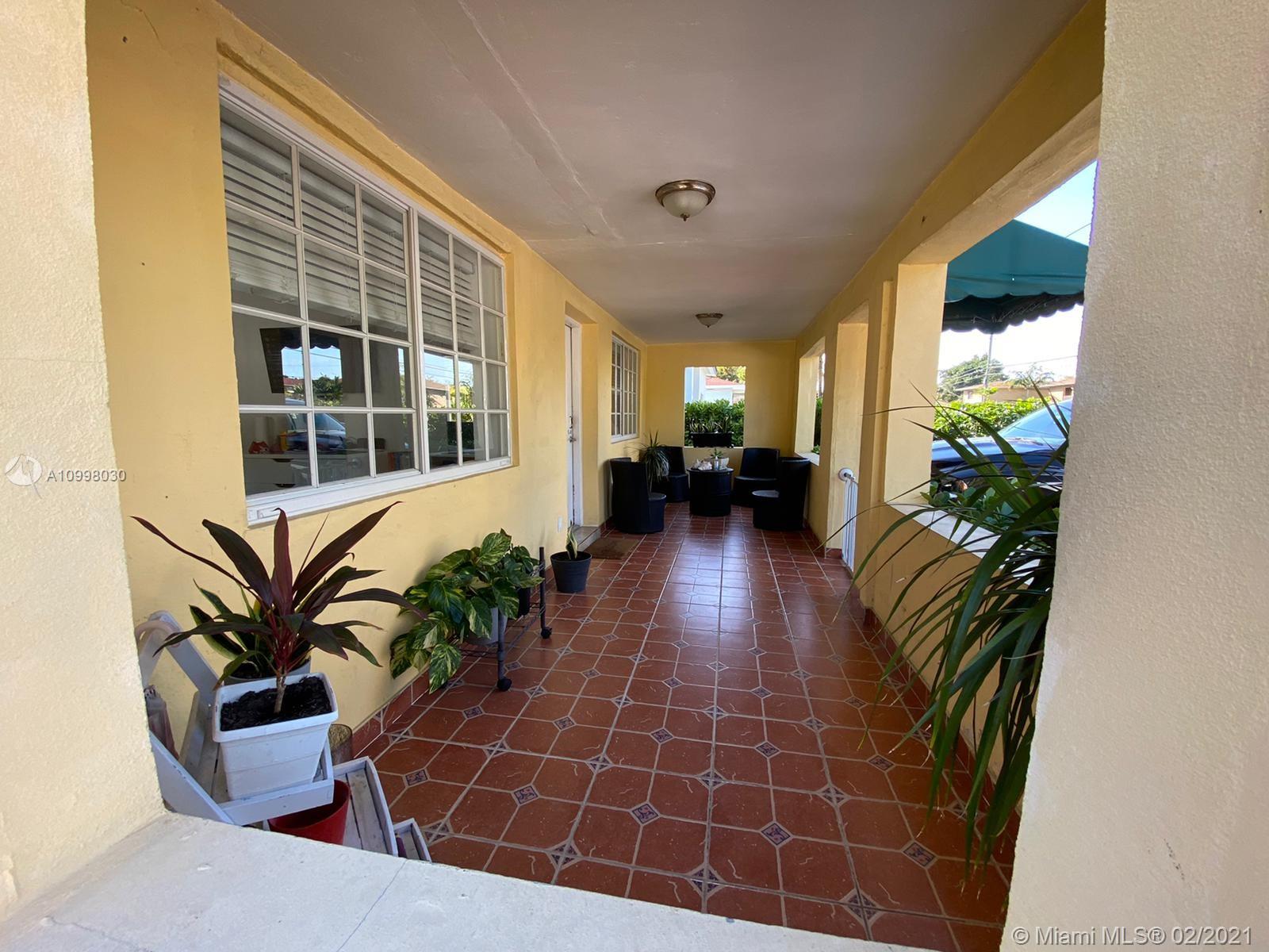 See details / 2515 sq. ft. $ 2021-03-22 0 Photo