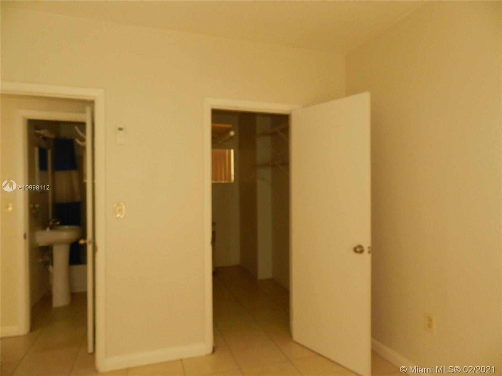 See details / 2180 sq. ft. $ 2021-02-11 0 Photo
