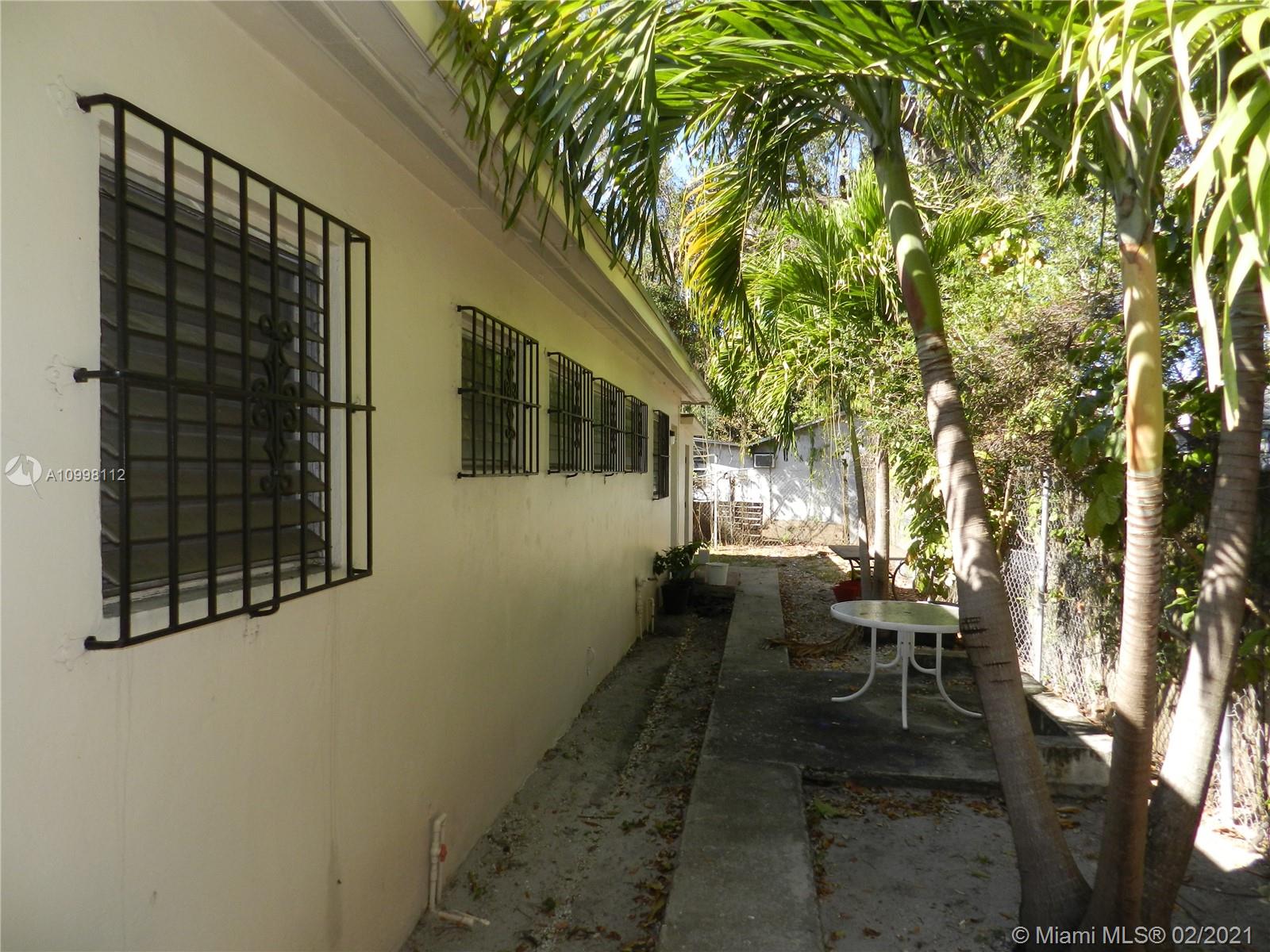 See details / 2180 sq. ft. $ 2021-02-11 0 Photo
