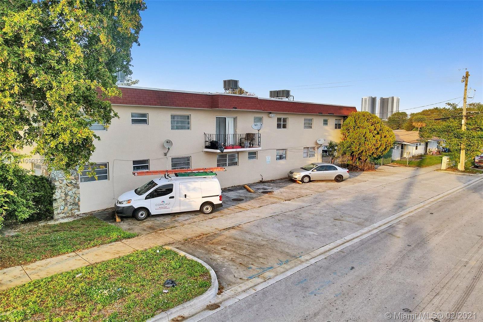 See details / 4562 sq. ft. $ 2021-02-11 0 Photo