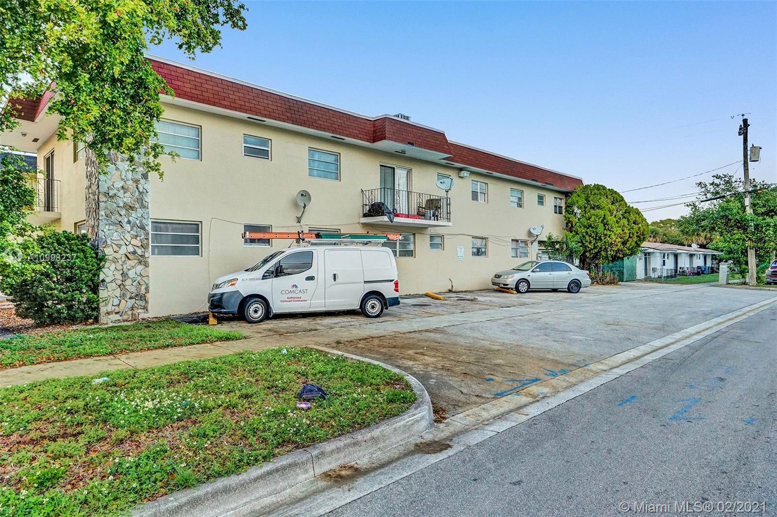 See details / 4562 sq. ft. $ 2021-02-11 0 Photo
